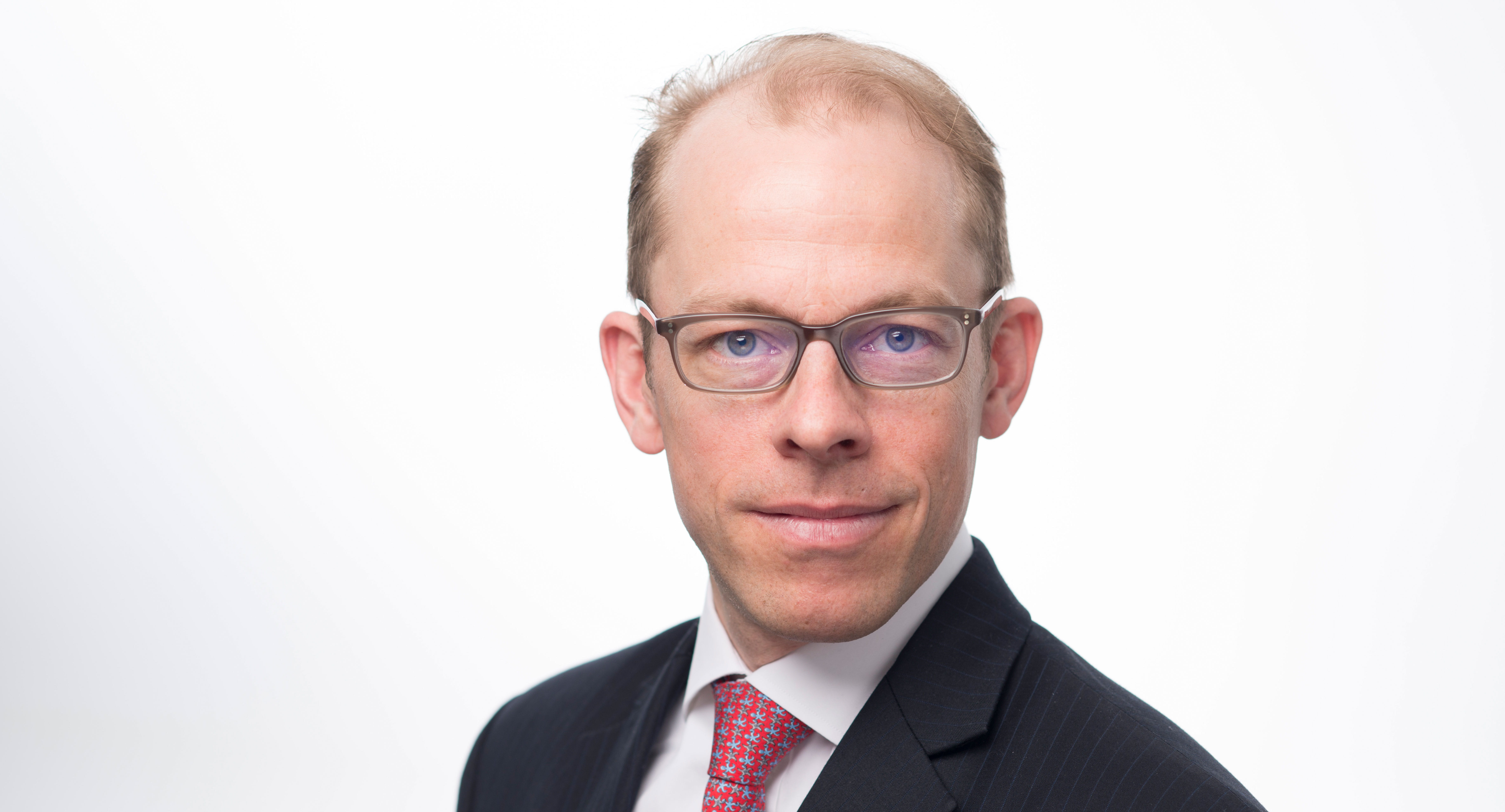 Petrus Advisers Till Hufnagel